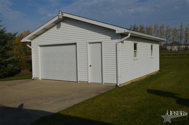 8405 Hoagland Road Hoagland, IN 46745 - Photo 6 of 21 Gallery Image 6