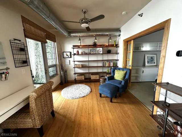 $319,000 | 521 2nd Street Southeast, Unit 410, Minneapolis, MN 55414