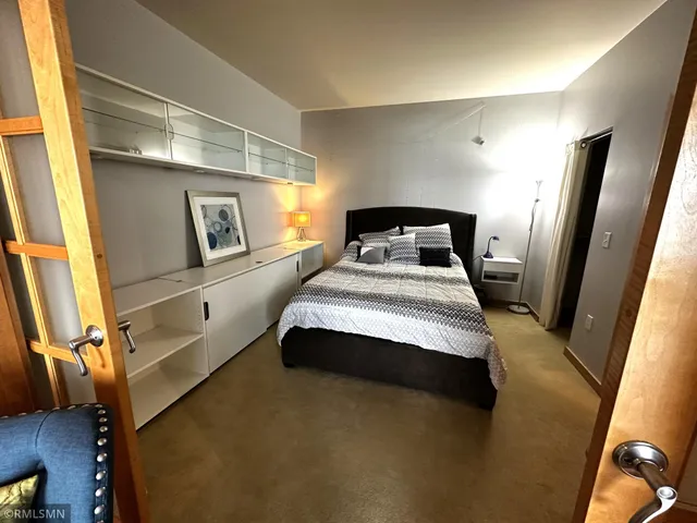 $319,000 | 521 2nd Street Southeast, Unit 410, Minneapolis, MN 55414