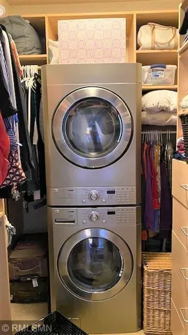 $319,000 | 521 2nd Street Southeast, Unit 410, Minneapolis, MN 55414