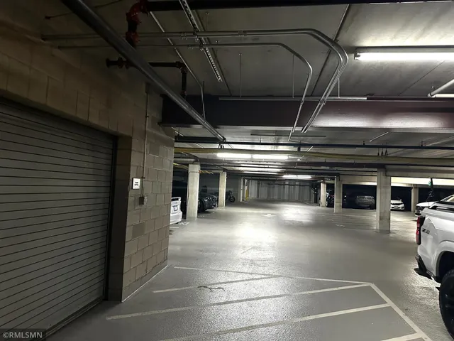 $319,000 | 521 2nd Street Southeast, Unit 410, Minneapolis, MN 55414