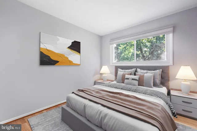 $939,900 | 2415 Jackson Parkway, Vienna, VA 22180