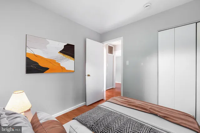 $939,900 | 2415 Jackson Parkway, Vienna, VA 22180