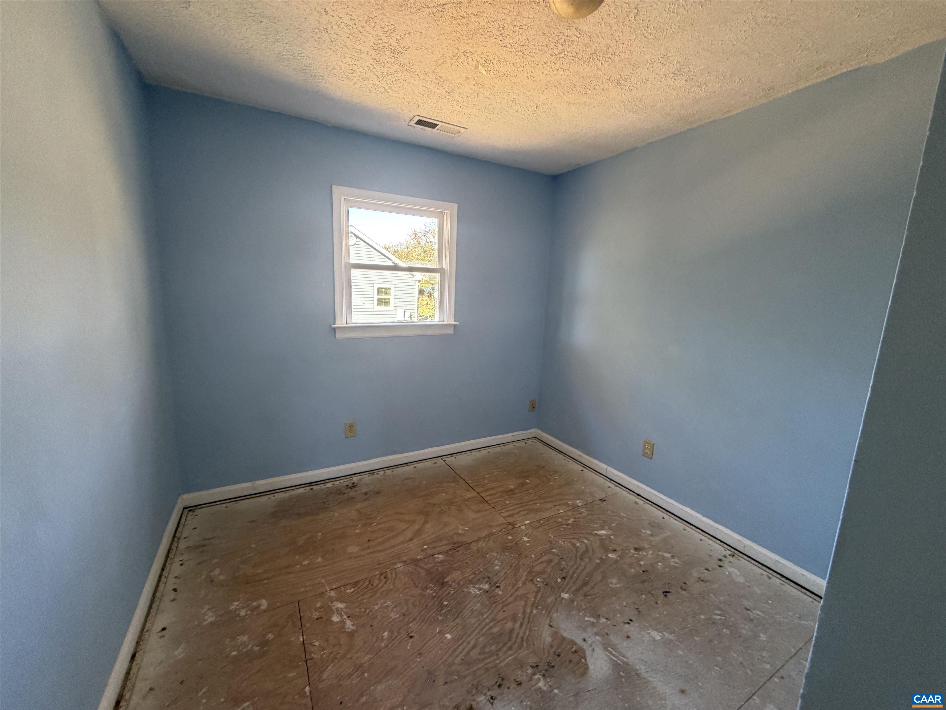 1453 Avon Street Charlottesville, VA 22902 - Photo 10 of 13