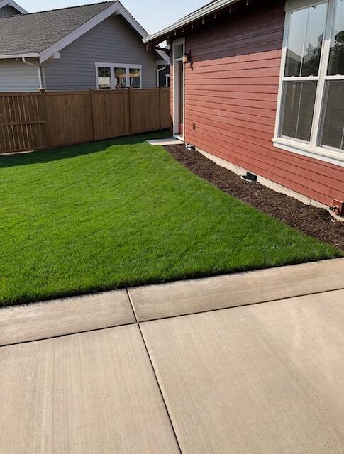 20732 Kilbourne Loop Bend, OR 97701 - Photo 19 of 19 Fenced & Landscaped backyard