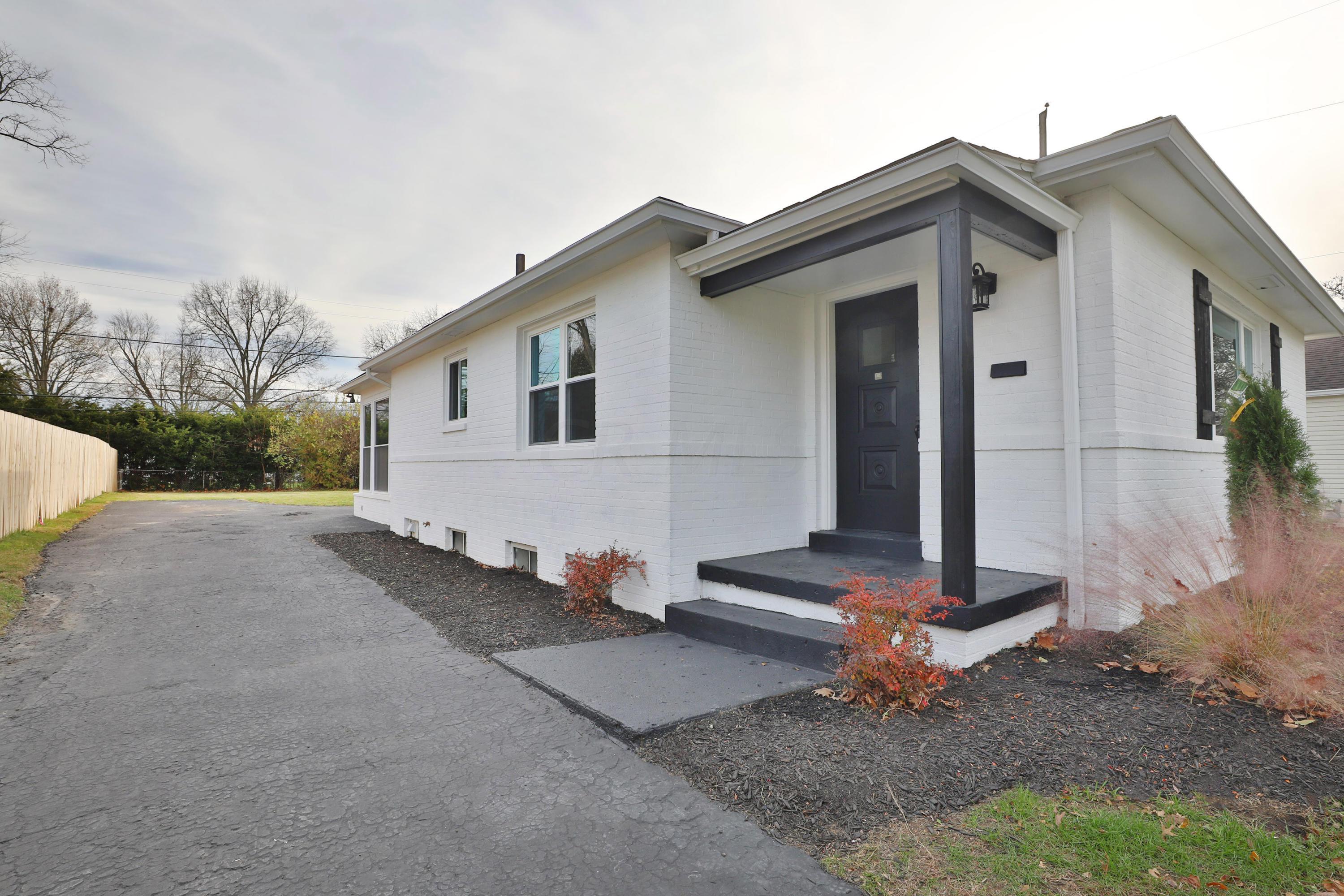 2811 Wellesley Road Columbus, OH 43209 - Photo 4 of 35 Gallery Image 4