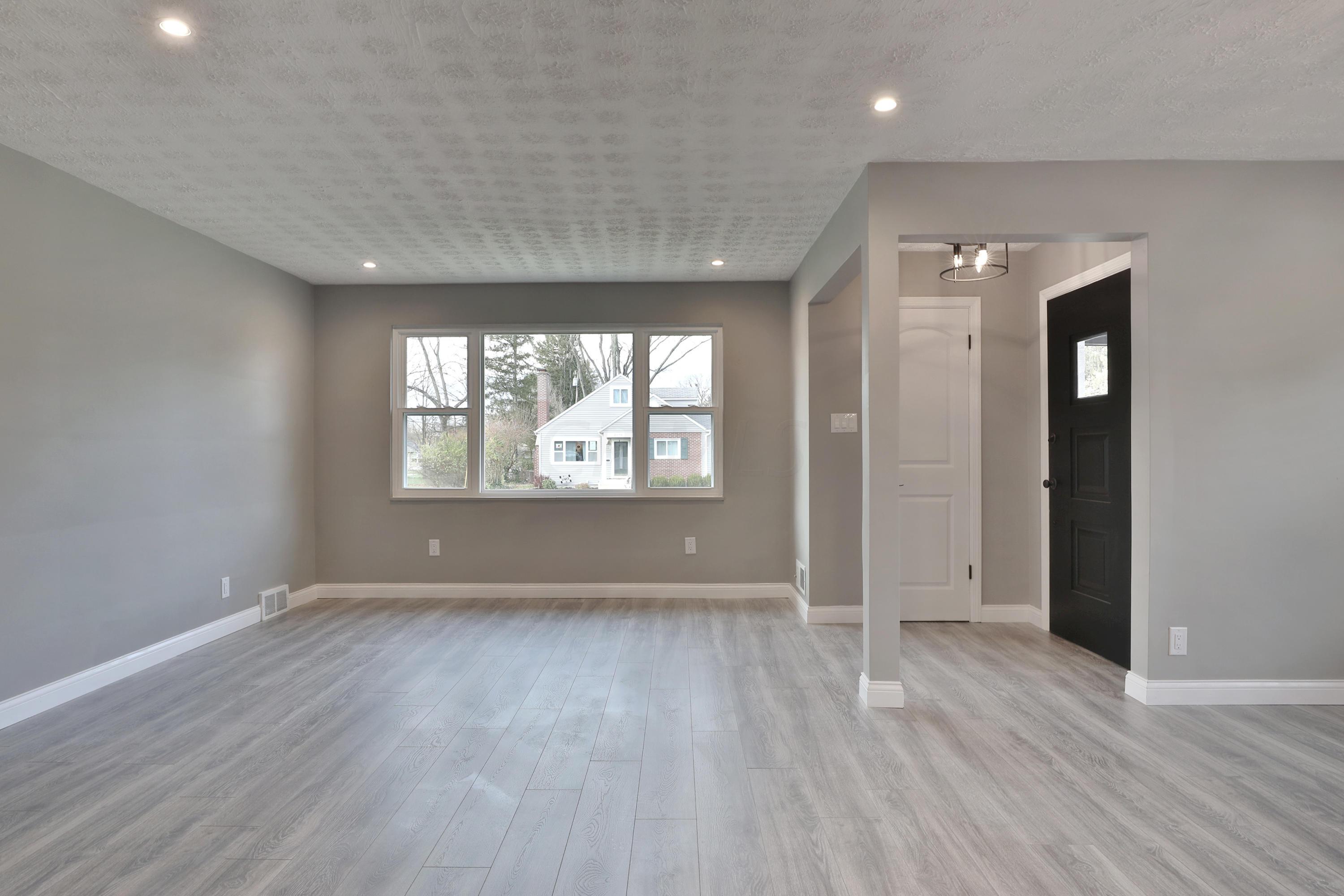 2811 Wellesley Road Columbus, OH 43209 - Photo 7 of 35 Gallery Image 7