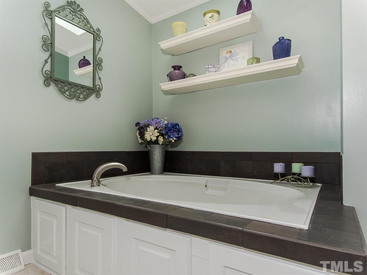 171 Rocky Road Apex, NC 27523 - Photo 11 of 25 Gallery Image 11