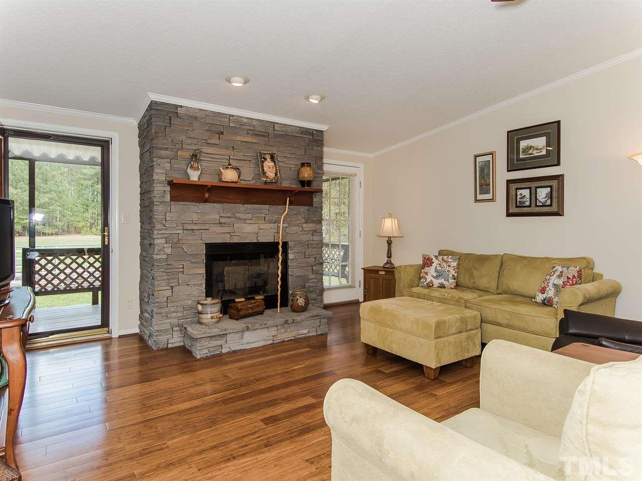 171 Rocky Road Apex, NC 27523 - Photo 4 of 25 Gallery Image 4