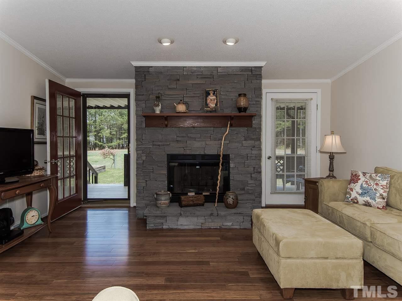 171 Rocky Road Apex, NC 27523 - Photo 6 of 25 Gallery Image 6