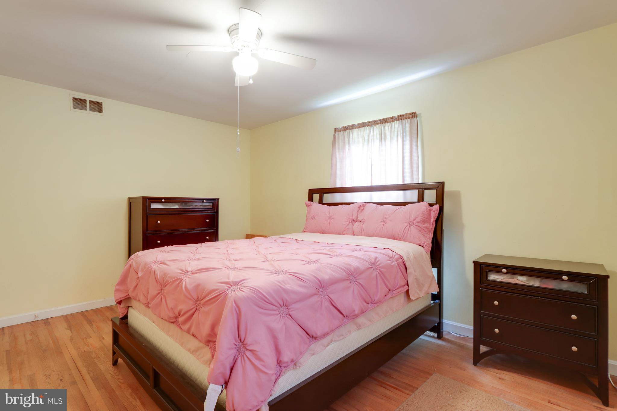 907 East Watersville Road Mount Airy, MD 21771 - Photo 17 of 45 Gallery Image 17
