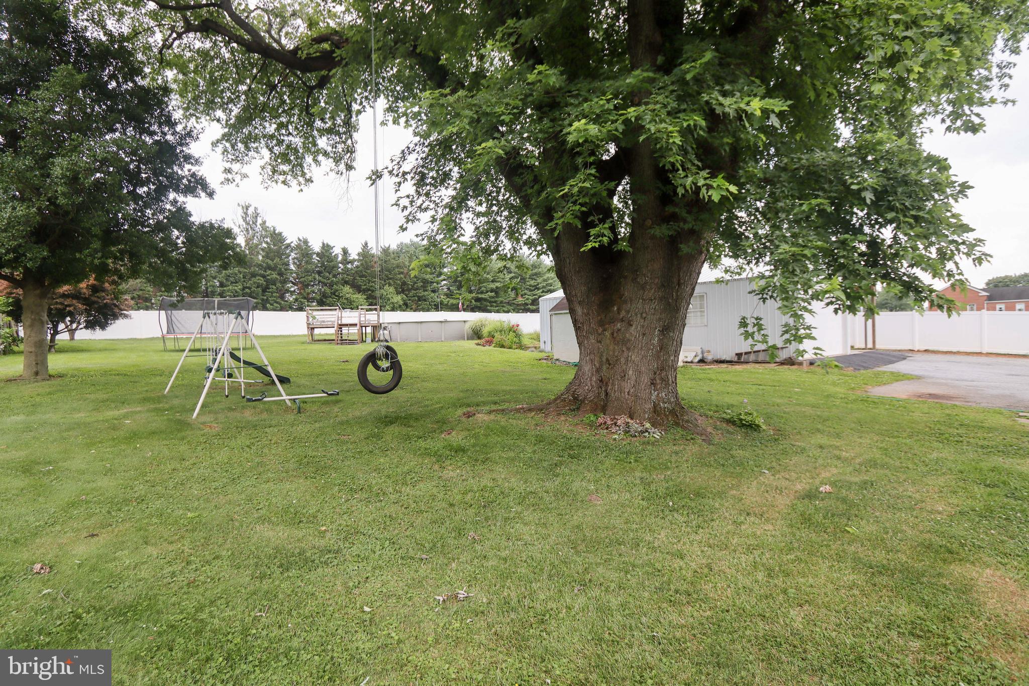 907 East Watersville Road Mount Airy, MD 21771 - Photo 44 of 45 Gallery Image 44