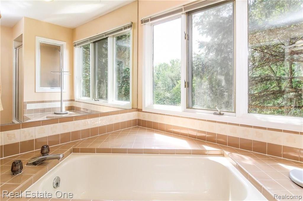 3258 Quail Ridge Circle Rochester Hills, MI 48309 - Photo 39 of 85
