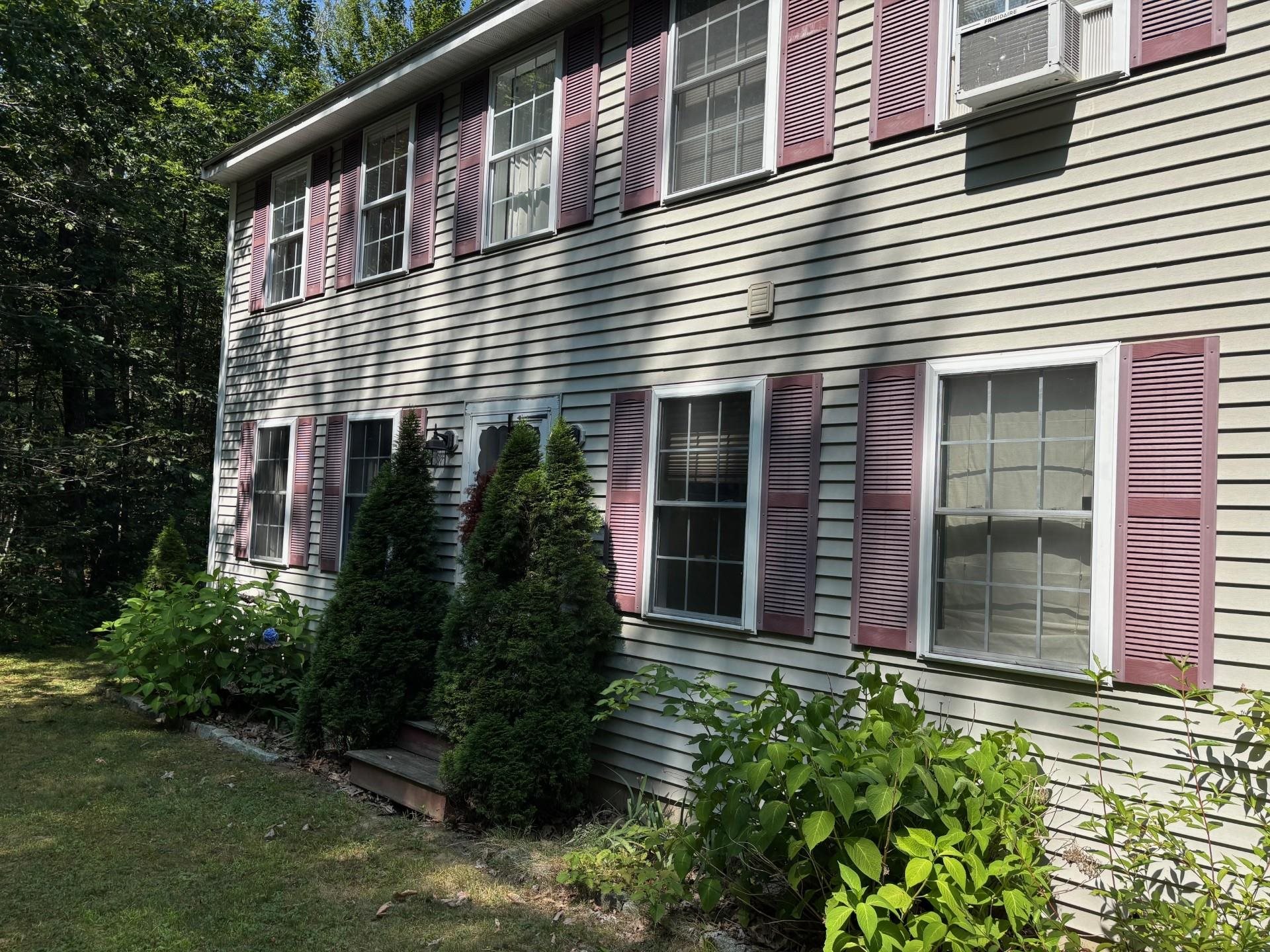 134 Kennard Road Nottingham, NH 03290 - Photo 3 of 50