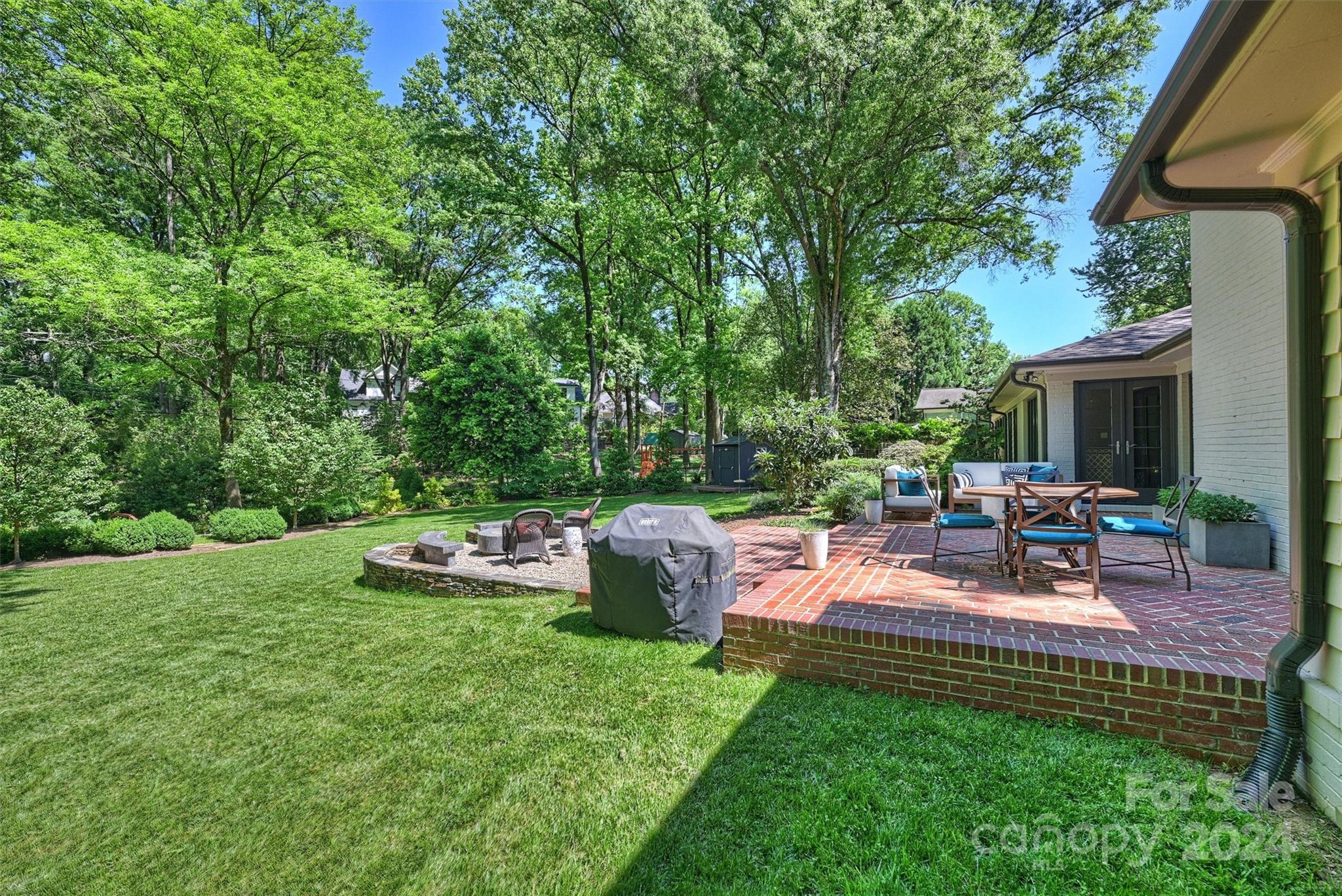 2623 Rothwood Drive Charlotte, NC 28211 - Photo 43 of 48 Gallery Image 43
