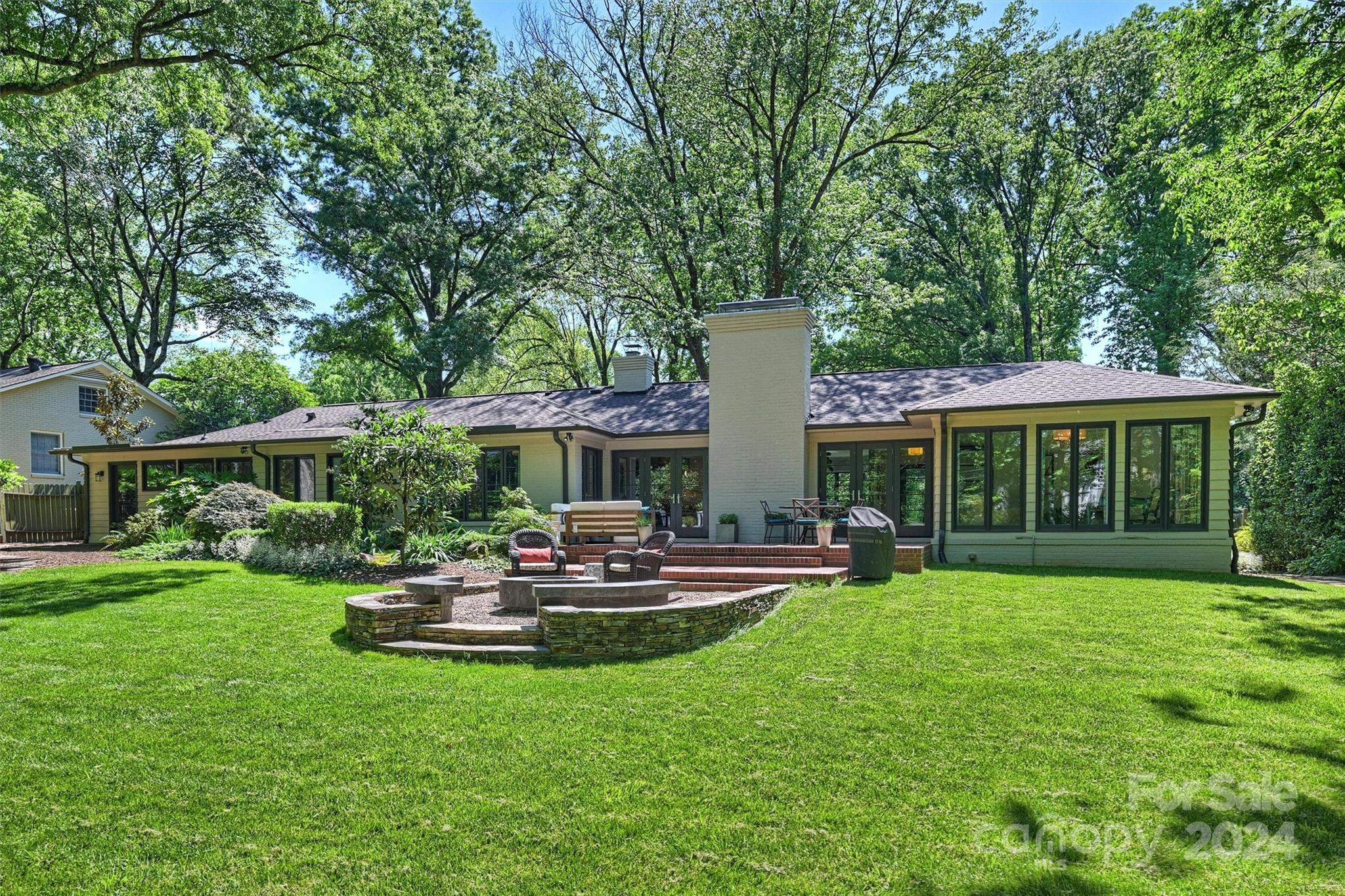 2623 Rothwood Drive Charlotte, NC 28211 - Photo 44 of 48 Gallery Image 44