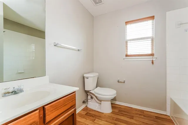 $2,590 | 123 Harvest Hill Lane, Red Oak, TX 75154