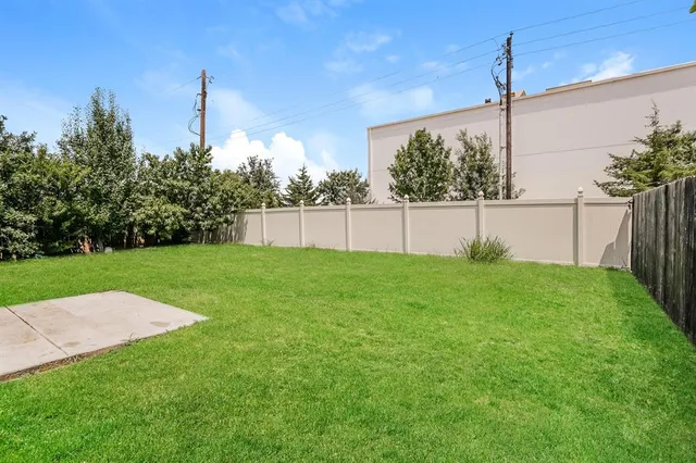 $2,590 | 123 Harvest Hill Lane, Red Oak, TX 75154