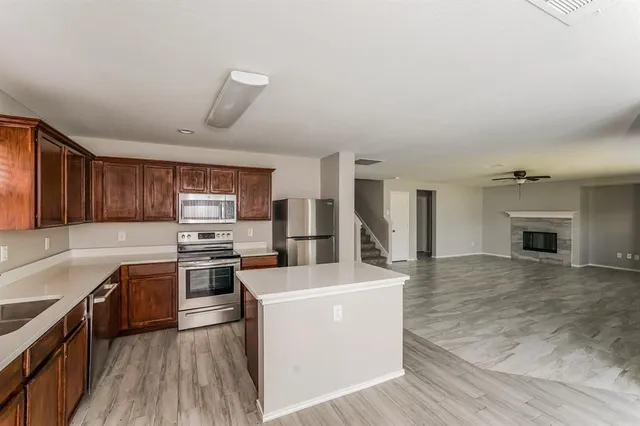 $2,590 | 123 Harvest Hill Lane, Red Oak, TX 75154