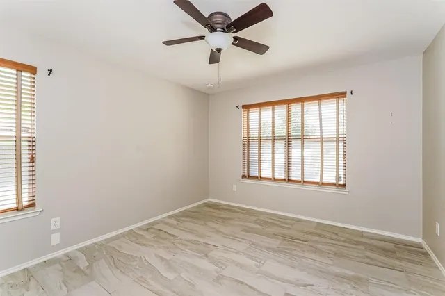 $2,590 | 123 Harvest Hill Lane, Red Oak, TX 75154