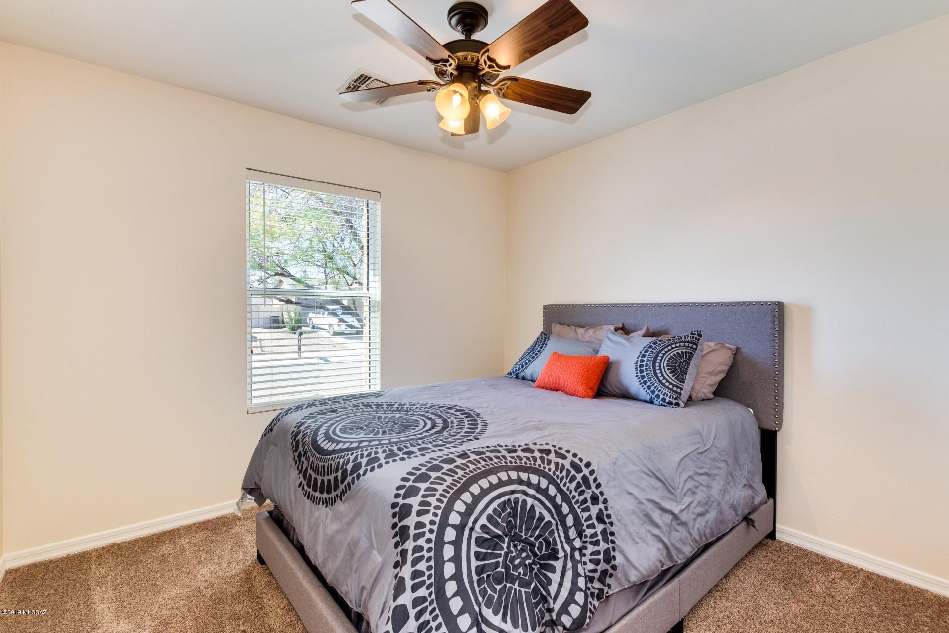 8262 West Anser Loop Tucson, AZ 85757 - Photo 6 of 20