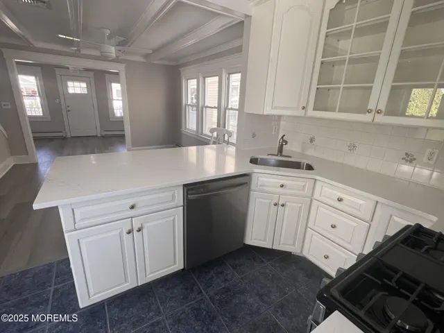 a view of a back yard of the house