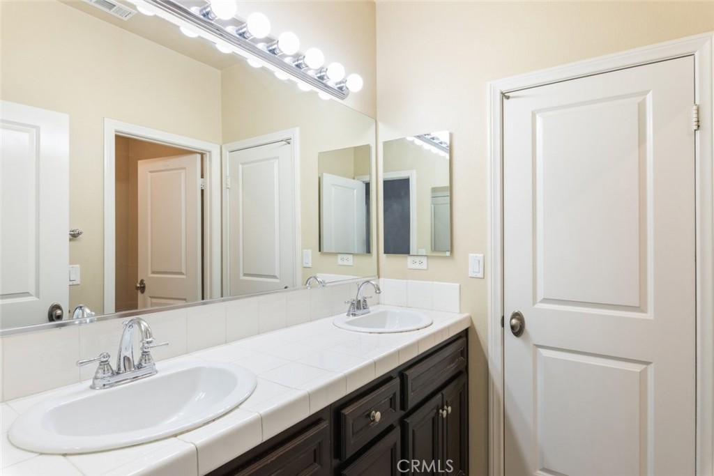 25380 Coral Canyon Road Corona, CA 92883 - Photo 32 of 75