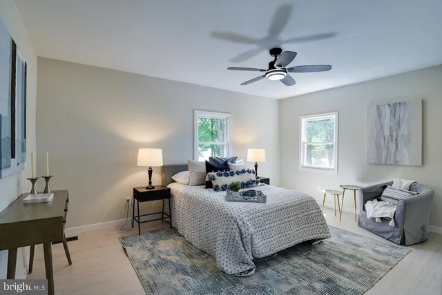 $639,900 | 8426 Woodlawn Street, Alexandria, VA 22309