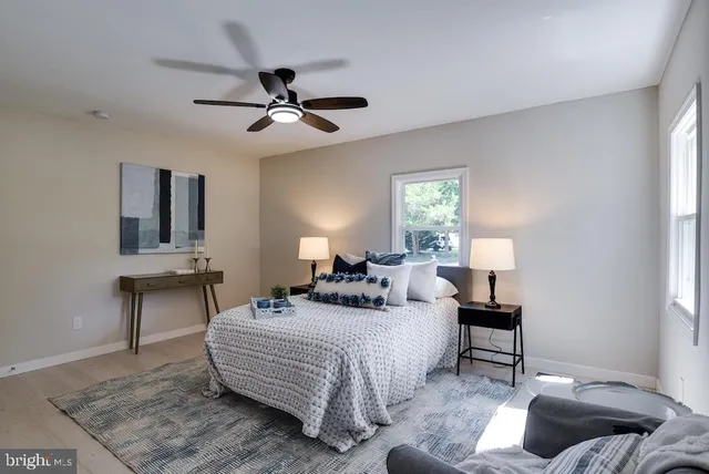 $639,900 | 8426 Woodlawn Street, Alexandria, VA 22309