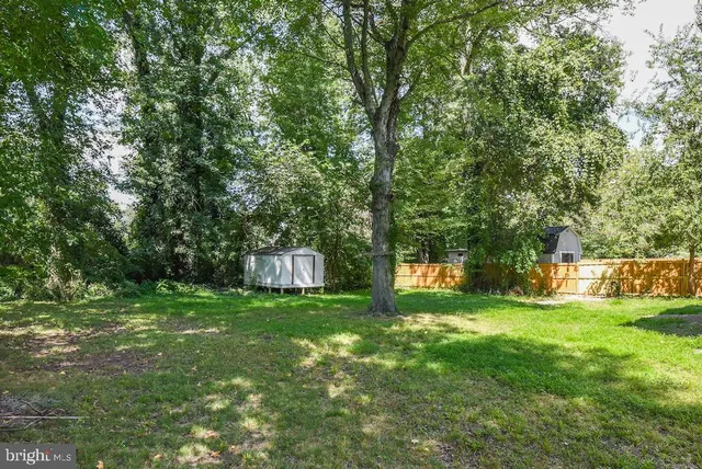 $639,900 | 8426 Woodlawn Street, Alexandria, VA 22309