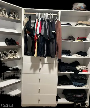 a walk in closet