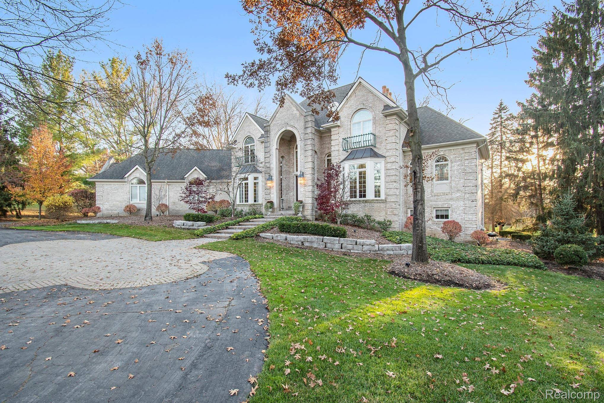 6644 Cornerstone Lane Rochester, MI 48306 - Photo 1 of 61 6644 Cornerstone Lane_01.jpg