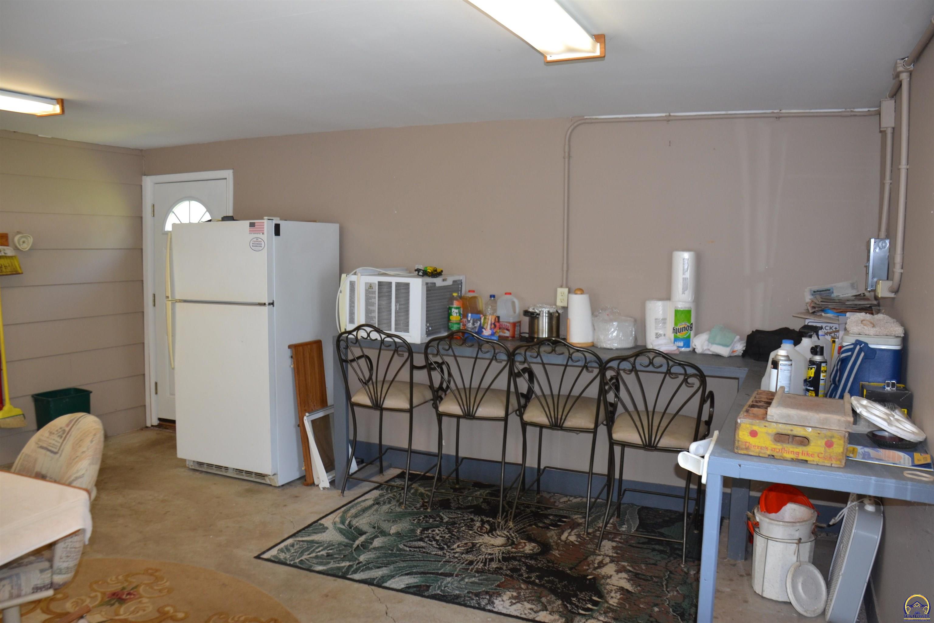 298 South Olivet Road Lebo, KS 66856 - Photo 14 of 24