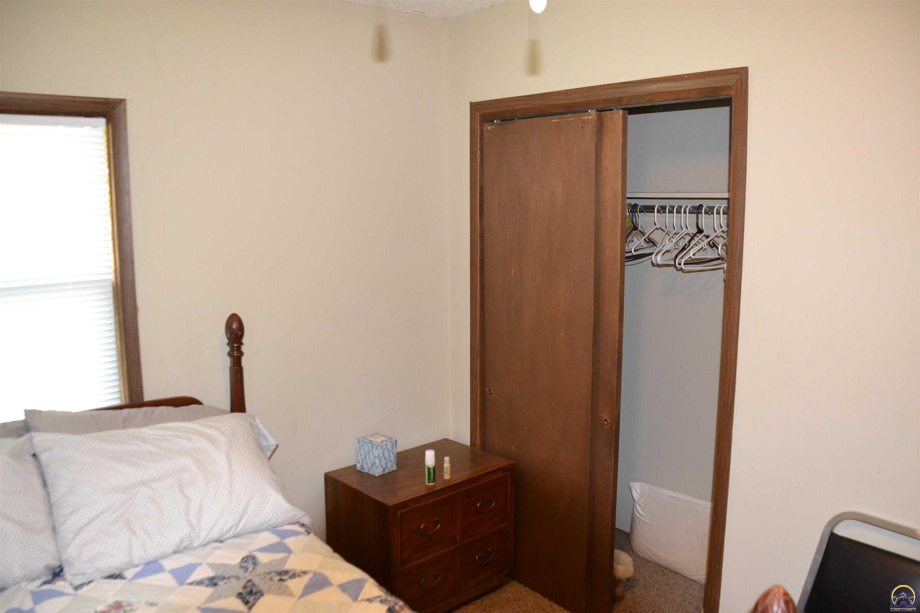 298 South Olivet Road Lebo, KS 66856 - Photo 8 of 24