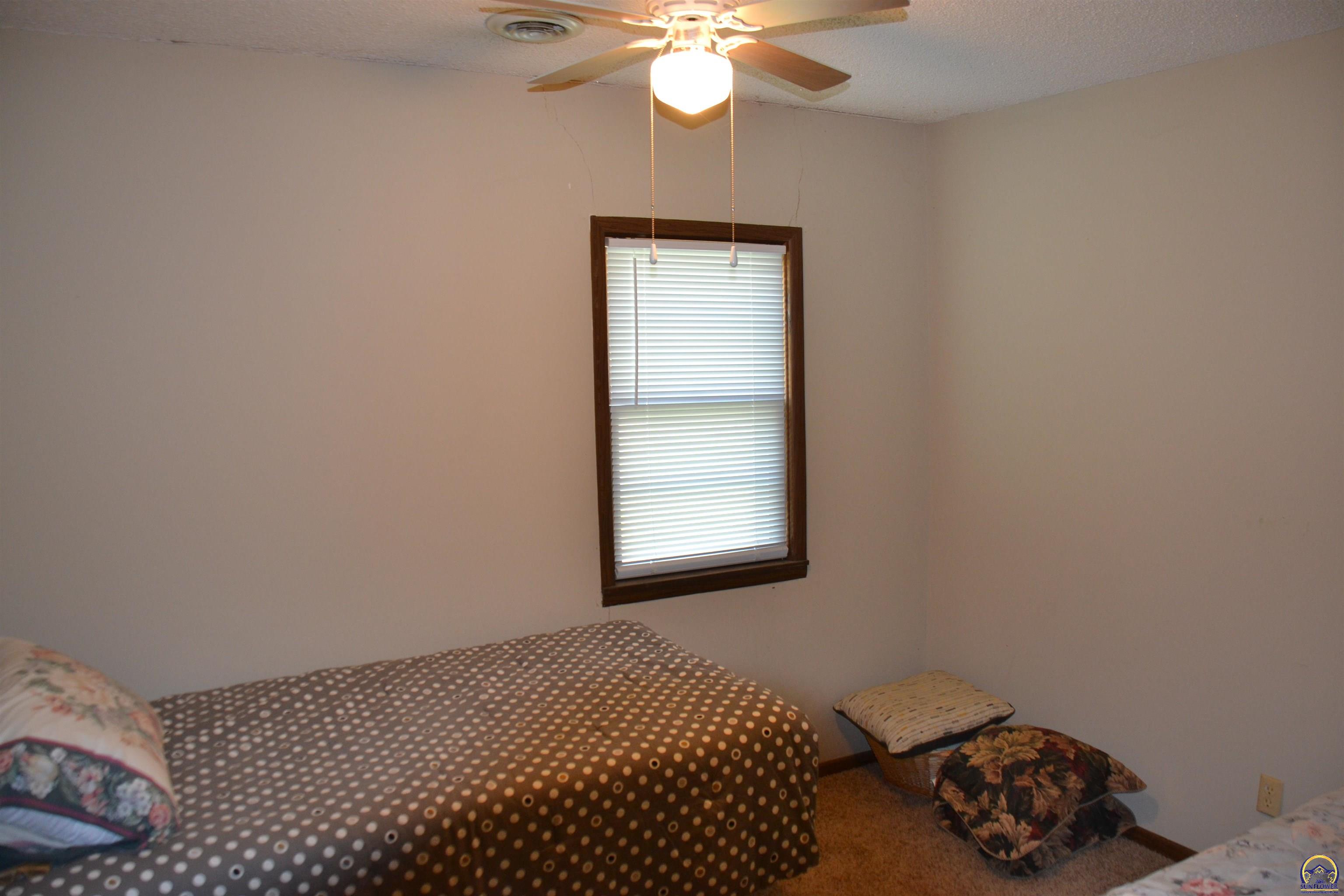 298 South Olivet Road Lebo, KS 66856 - Photo 9 of 24