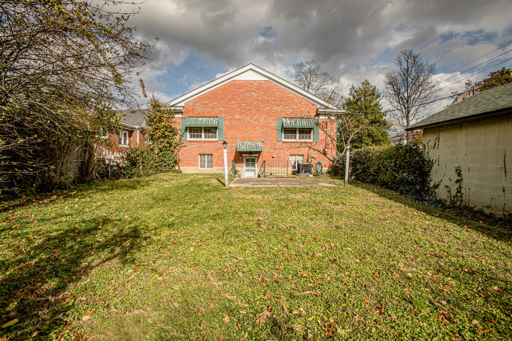 102 Lackawanna Road Lexington, KY 40503 - Photo 50 of 53 1f9a8821 copy