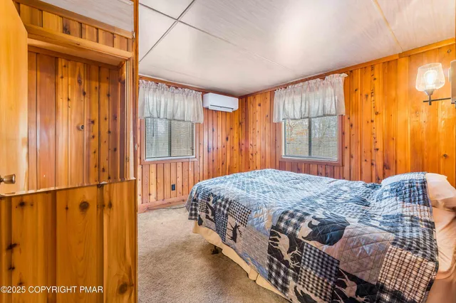 a view of a storage & utility room