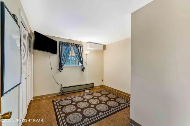 $375,000 | 1769 Stag Run, Pocono Lake, PA 18347