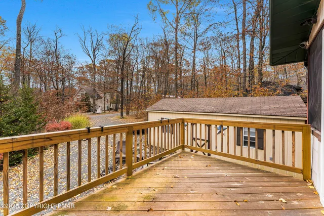 $375,000 | 1769 Stag Run, Pocono Lake, PA 18347