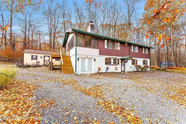 $375,000 | 1769 Stag Run, Pocono Lake, PA 18347