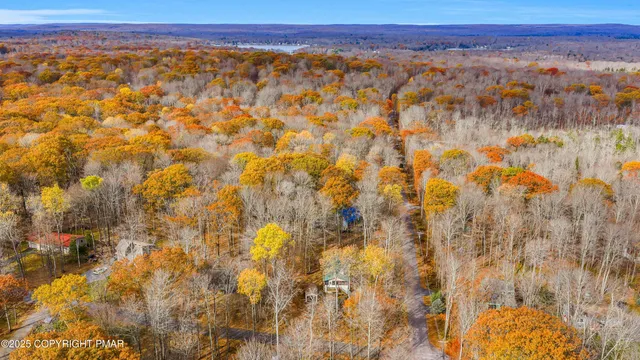 $375,000 | 1769 Stag Run, Pocono Lake, PA 18347