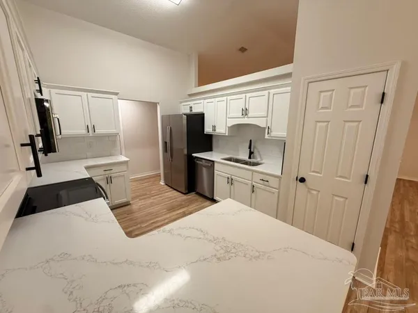 $359,000 | 5998 Ridgeview Drive, Milton, FL 32570