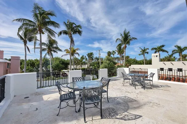 a view of a yard with an outdoor space