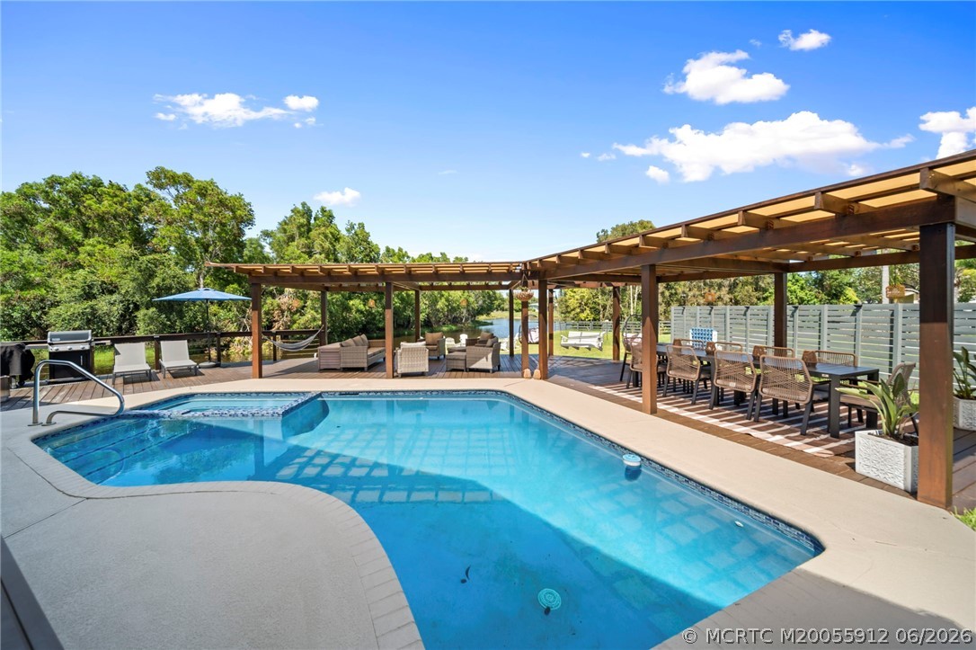 4401 Southeast Satinleaf Place Stuart, FL 34997 - Photo 35 of 51 Pool and Patio
