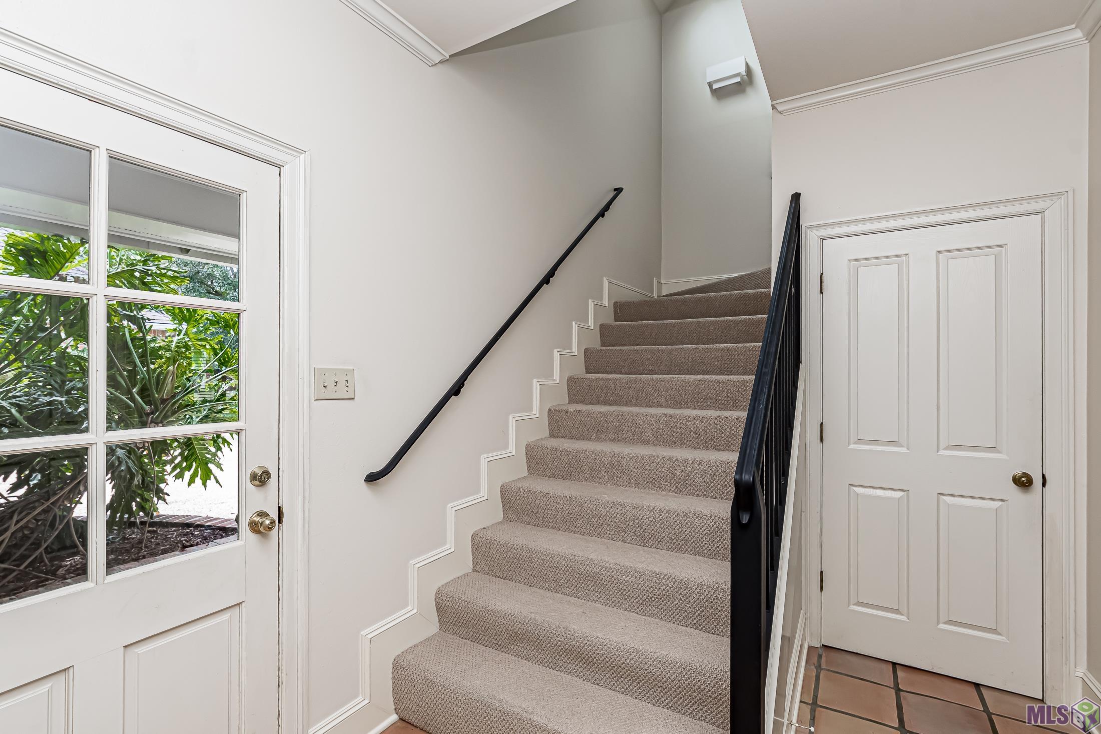 17747 Inverness Avenue Baton Rouge, LA 70810 - Photo 15 of 33 Stairs