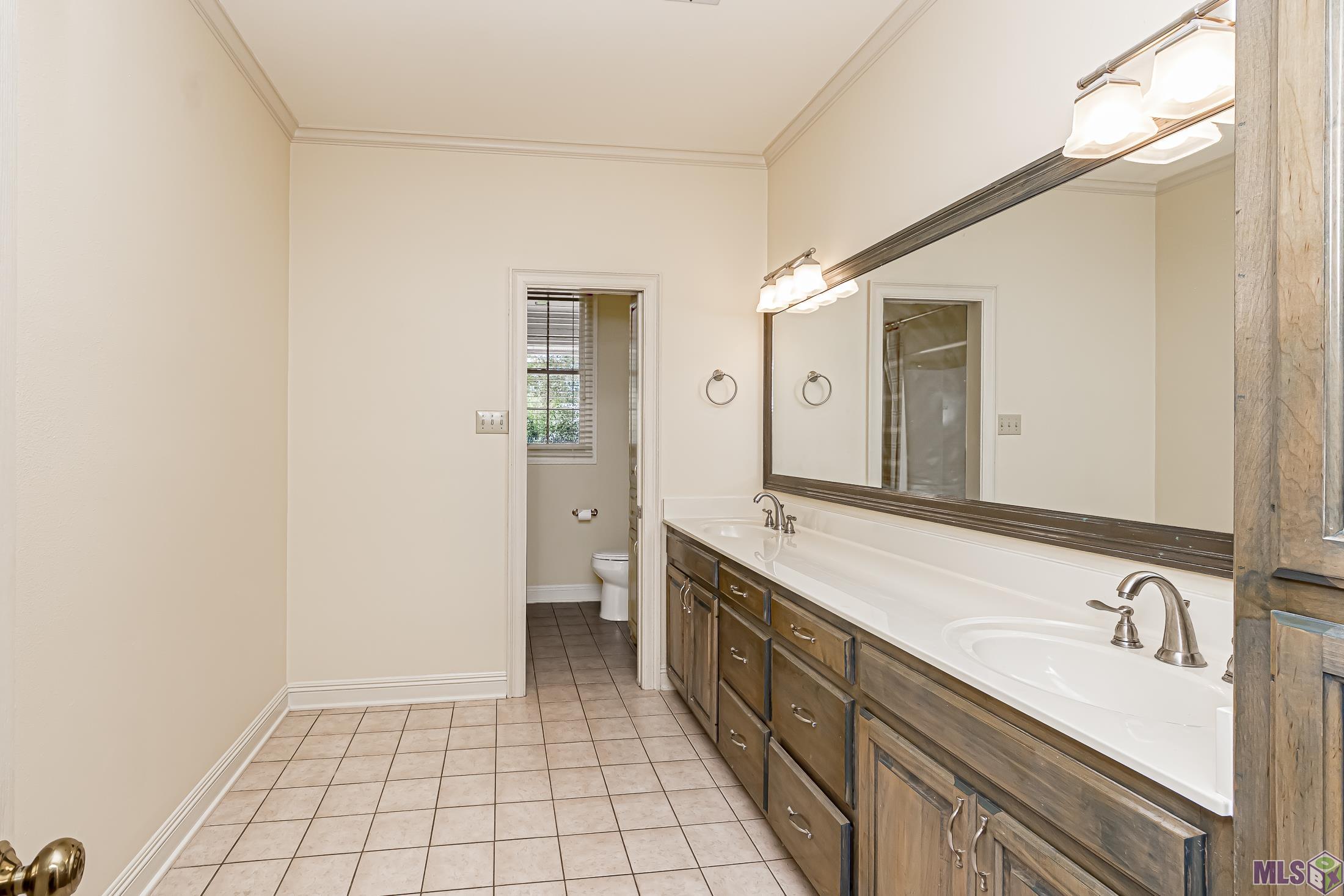 17747 Inverness Avenue Baton Rouge, LA 70810 - Photo 25 of 33 Full Bath