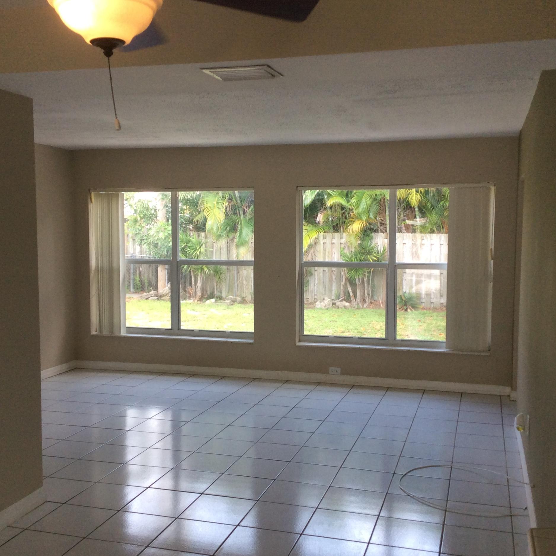 321 Northeast 28th Road Boca Raton, FL 33431 - Photo 3 of 28 IMG_0787