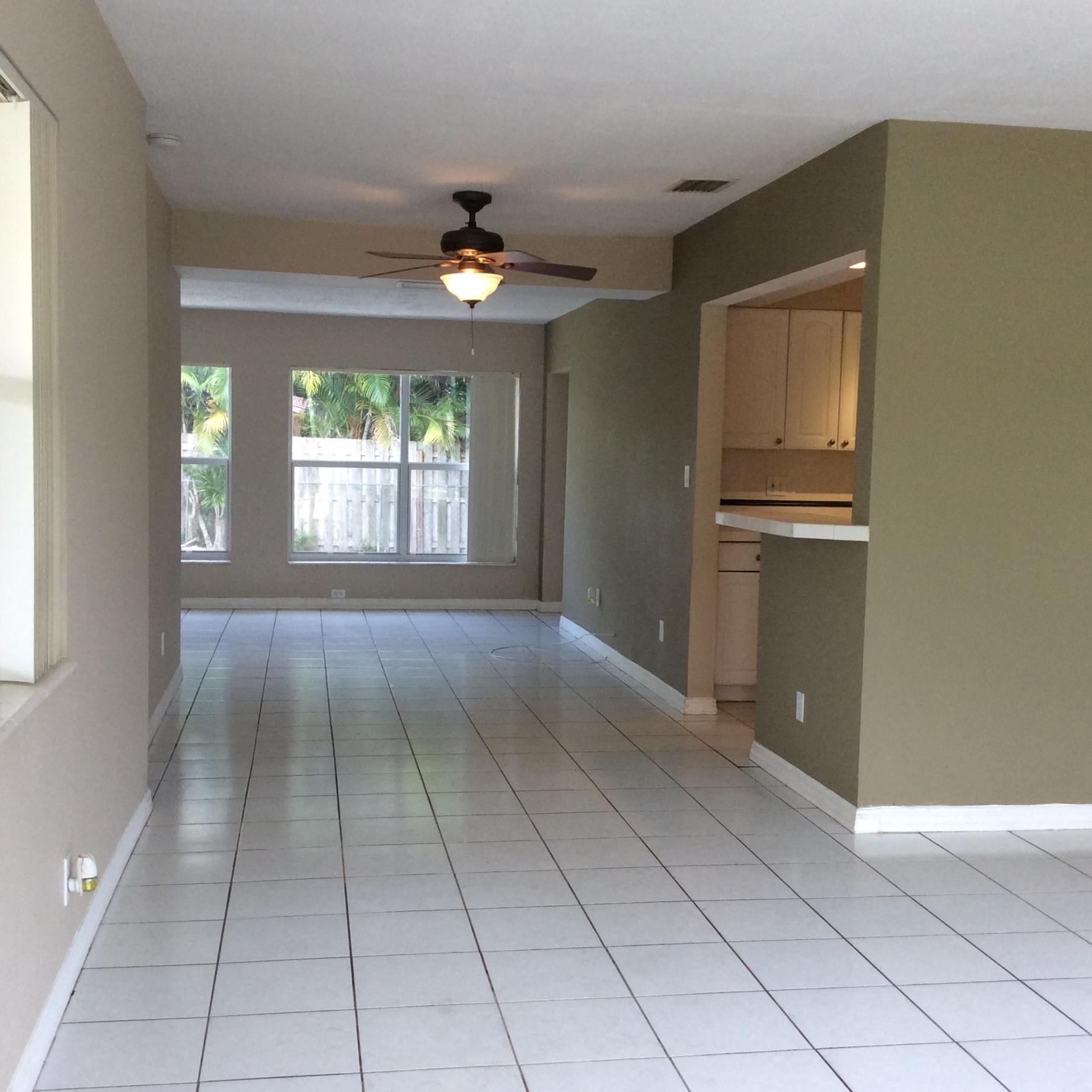 321 Northeast 28th Road Boca Raton, FL 33431 - Photo 10 of 28 IMG_0813