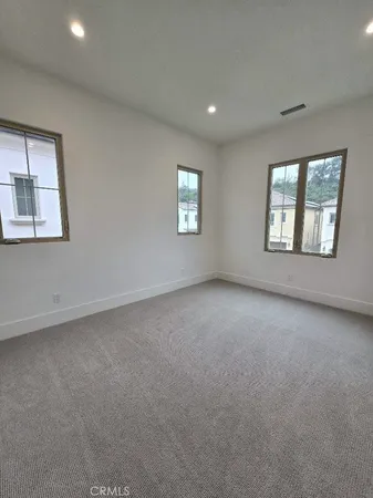 $9,000 | 115 Bozeman, Irvine, CA 92602