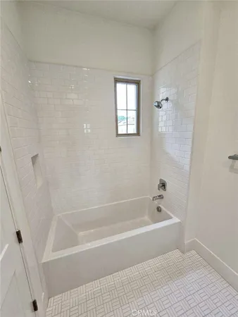 $9,000 | 115 Bozeman, Irvine, CA 92602